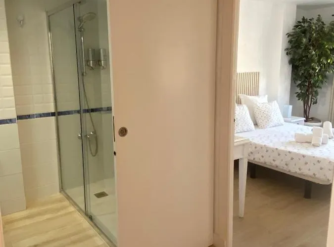 Casa Eneri * 洛斯克里斯蒂亚诺斯